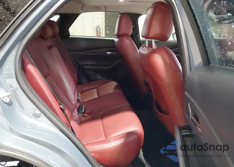 2022 Mazda Cx-30 Carbon Edition z USA, uszkodzony, nr VIN 3MVDMBCL2NM404718